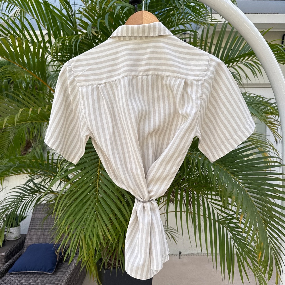 Button down shirt - Picture 2 of 4
